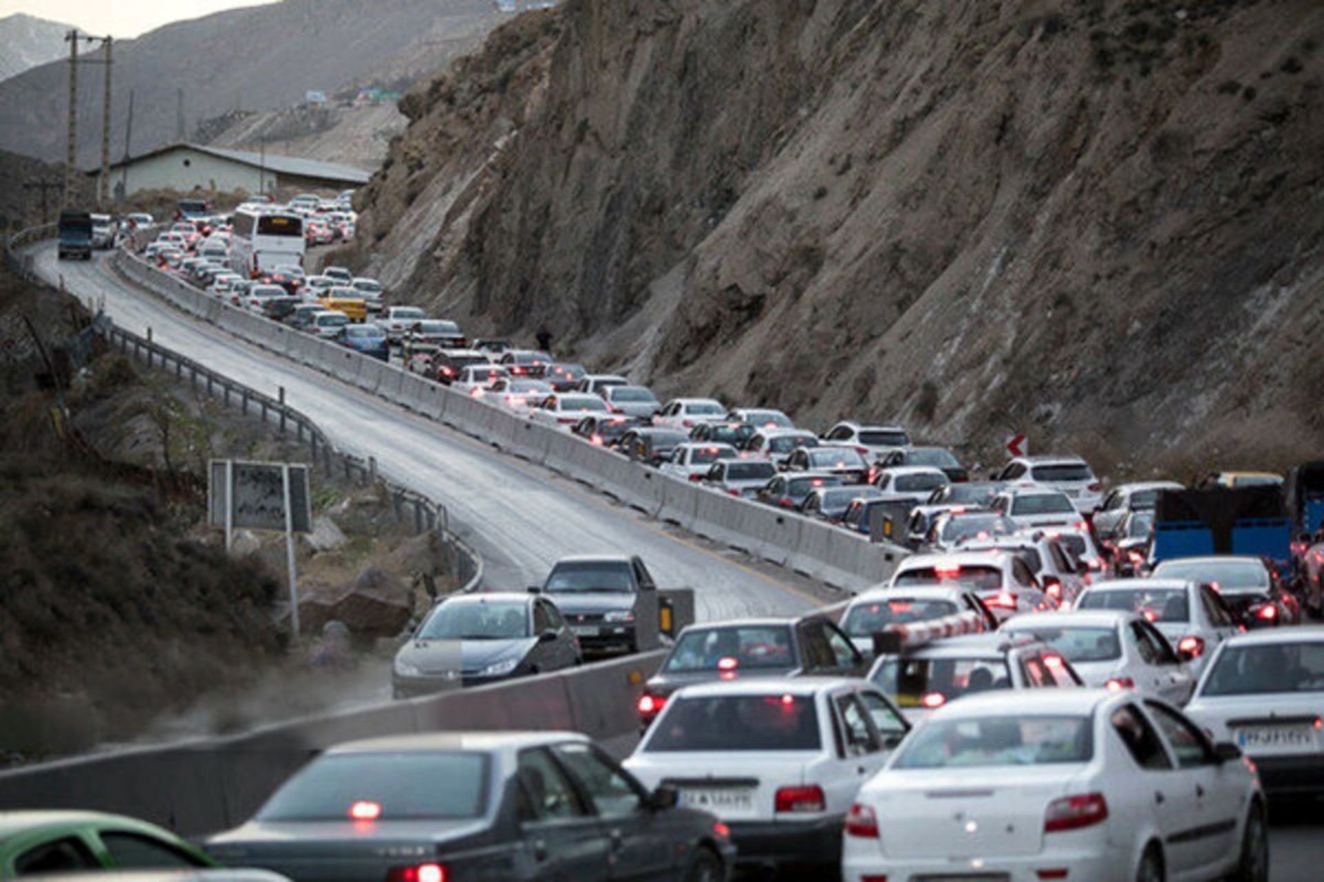 سفر جادهای در نوروز و ترافیک