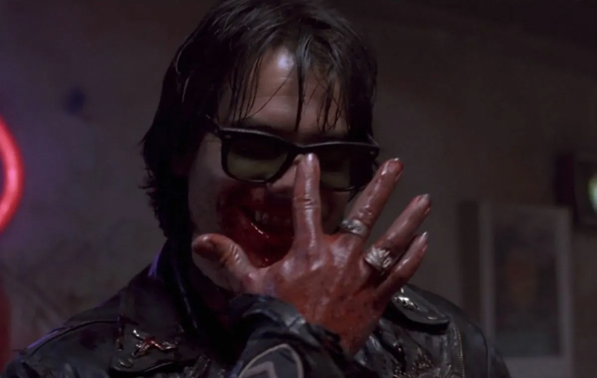 فیلم شبیه گناهکاران؛ تاریکی نزدیک (Near Dark)