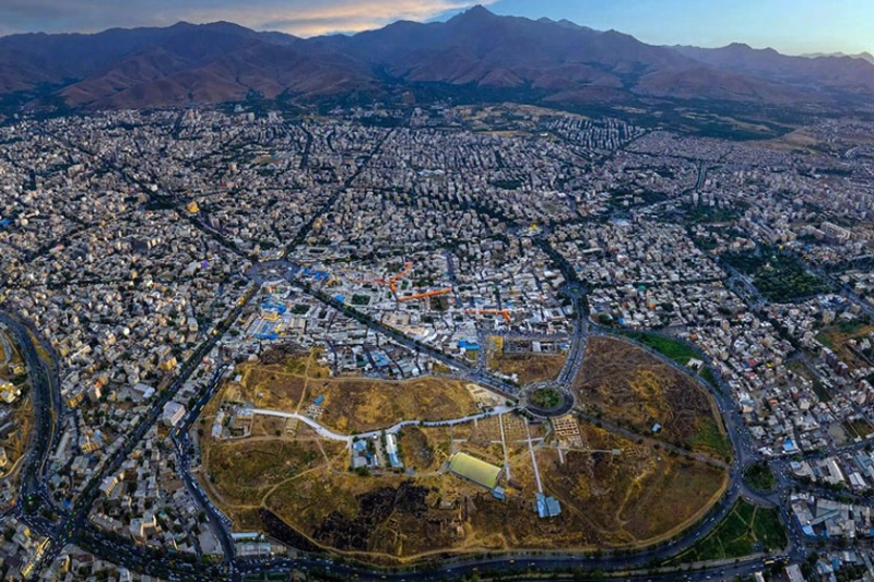 تونل گنجیابان در عرصه جهانی هگمتانه؛ ۳ حفار با ۲۰ اثر بازداشت شدند!