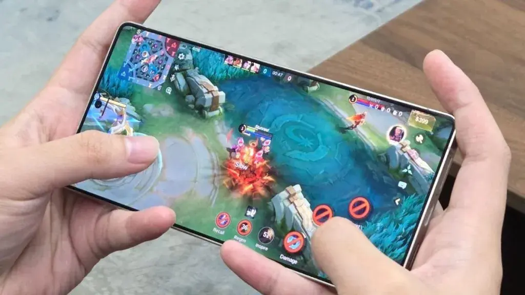 عملکرد سختافزاری و نرمافزاری Xiaomi 15 Ultra در مقایسه با Galaxy S25 Ultra