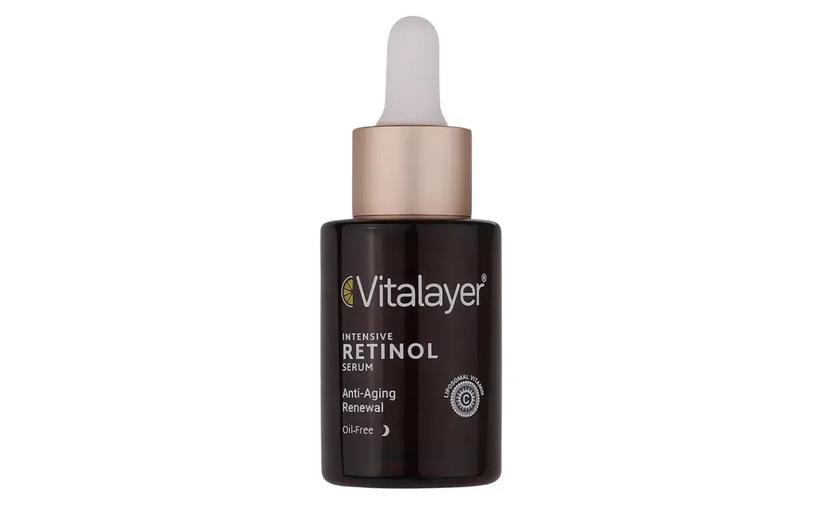 سرم رتینول ویتالیر (Vitalayer Retinol Serum) جزو بهترین سرم جوانسازی پوست ایرانی